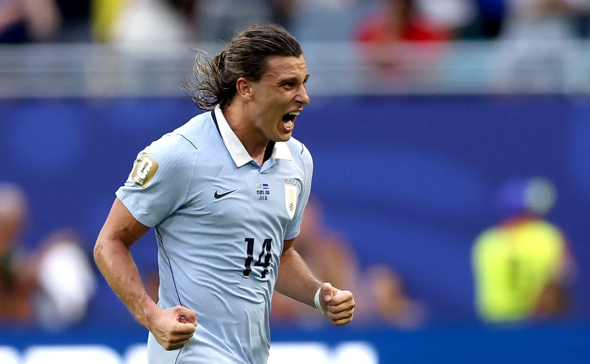 Canobbio conquista Biela, vira titular do Uruguai e faz gol contra Cabo Verde na Copa do Mundo