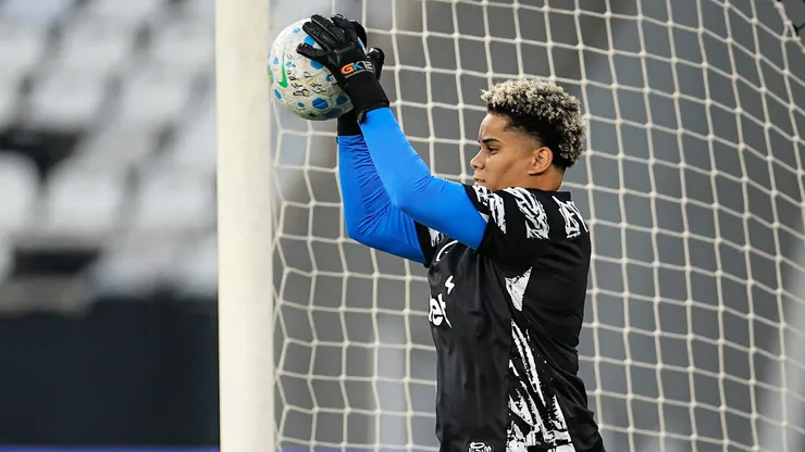 Goleira Yasmin em treino - Foto: Arthur Barreto/Botafogo