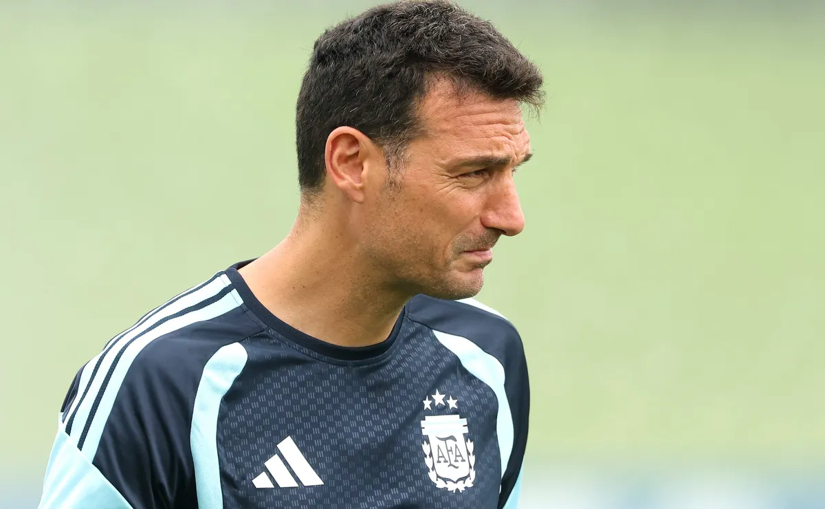 Scaloni foge de polêmica após fala de Ancelotti sobre a Argentina na Copa: “Não foi crítico”