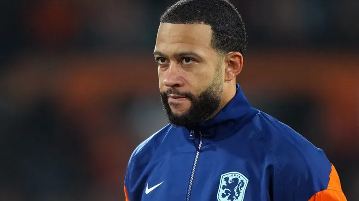 Memphis deve permanecer no banco da Holanda - (Photo by Alex Bierens de Haan/Getty Images)