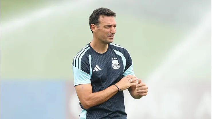 Lionel Scaloni prepara mudanças (Photo by Richard Pelham/Getty Images)