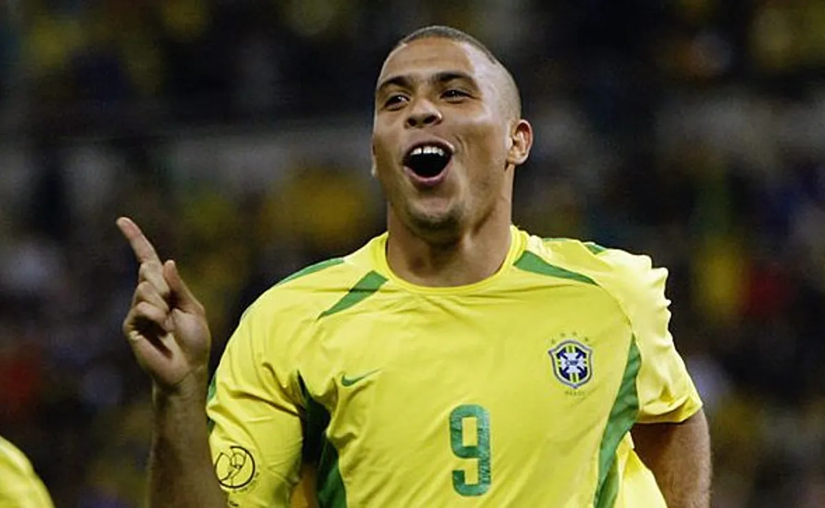 Matheus Cunha pode quebrar tabu da camisa 9 na Seleção Brasileira que dura desde Ronaldo