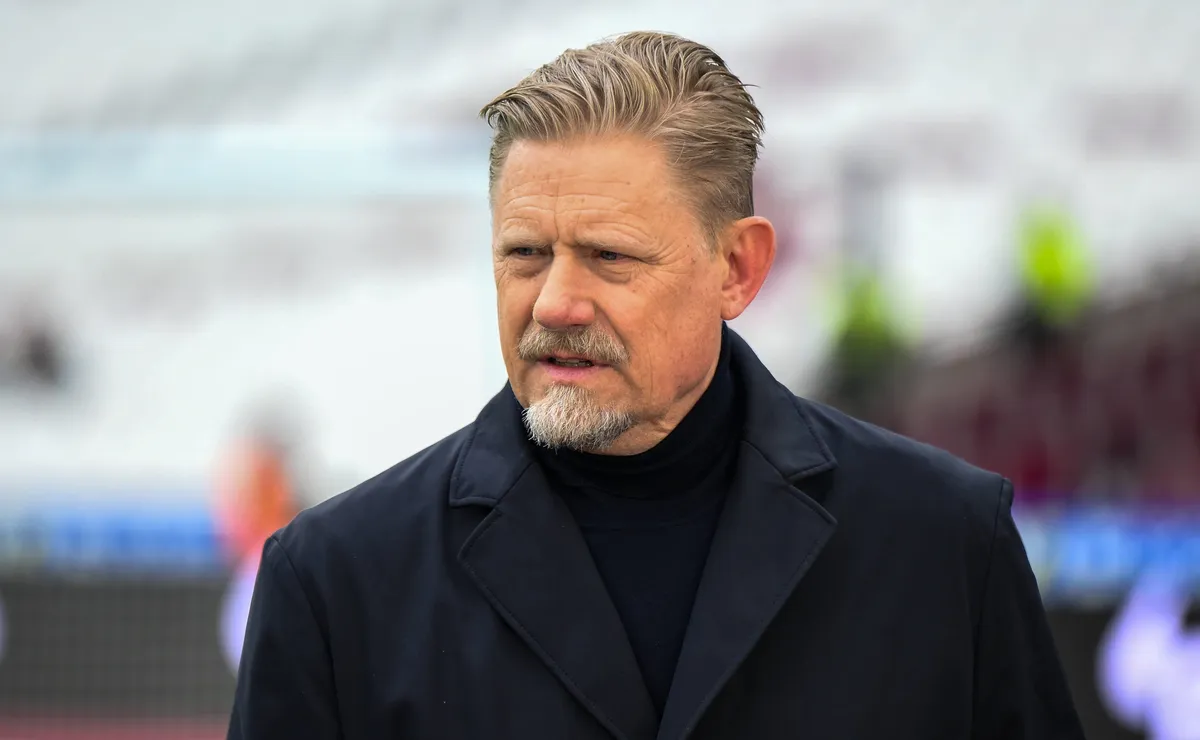 Peter Schmeichel vê erro de arbitragem em gol de Messi na Copa do Mundo 2026: “VAR deveria ter anulado”