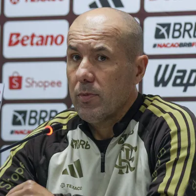 Jardim convence Flamengo a investir R$ 10 milhões em atacante