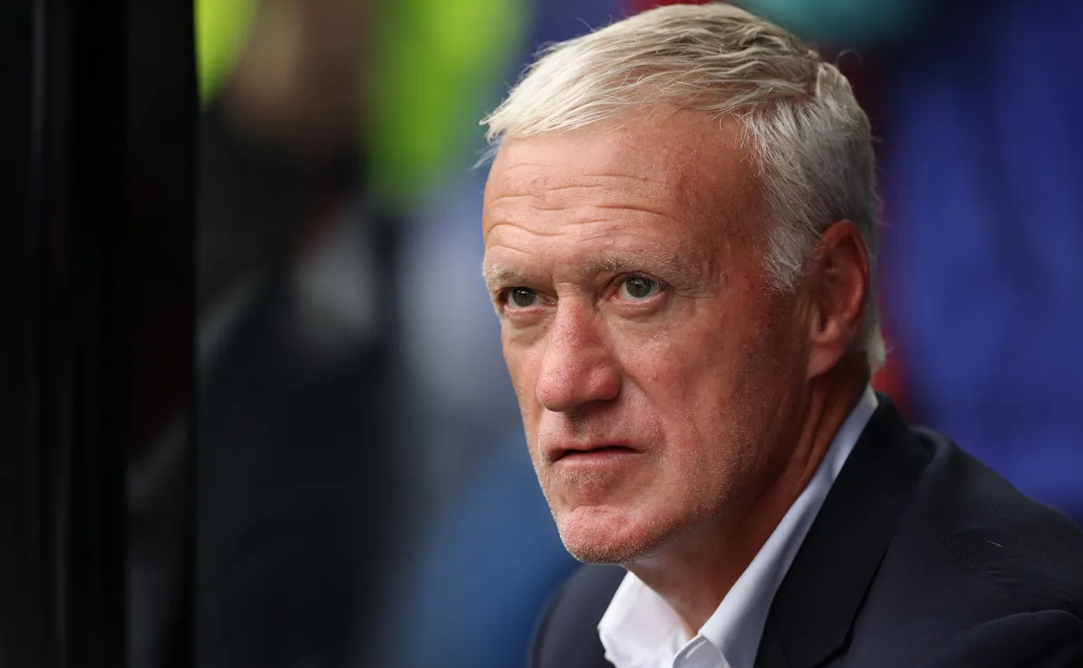 Deschamps está fora de França x Noruega na Copa do Mundo após morte de sua mãe