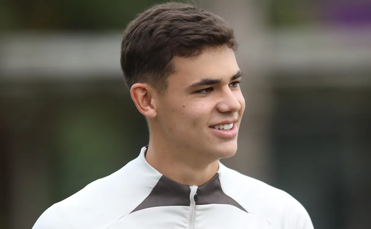 Corinthians demonstra interesse no empréstimo de Gabriel Moscardo e o volante prioriza ficar na Europa