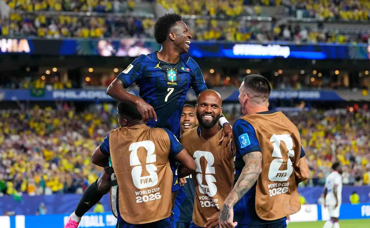 Brasil perde status de favorito na Copa do Mundo e ainda busca convencer o mundo com Ancelotti