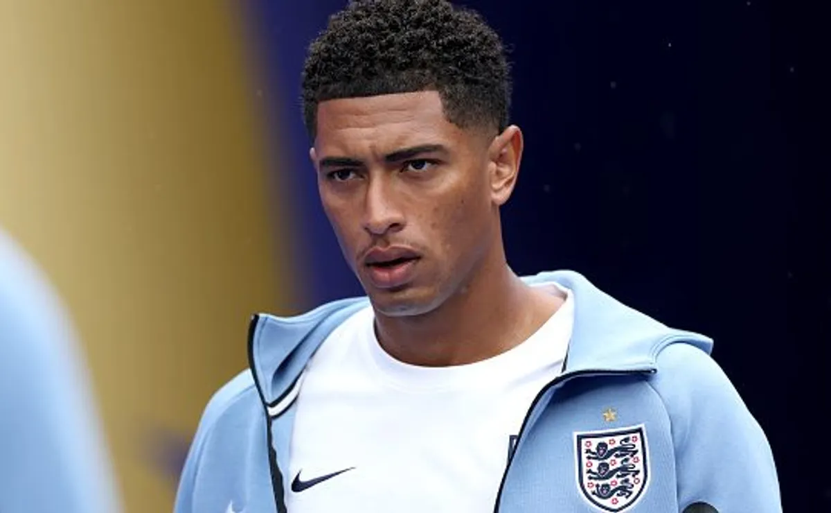 Bellingham admite que não mereceu ganhar prêmio de melhor da partida após Inglaterra X Gana na Copa do Mundo