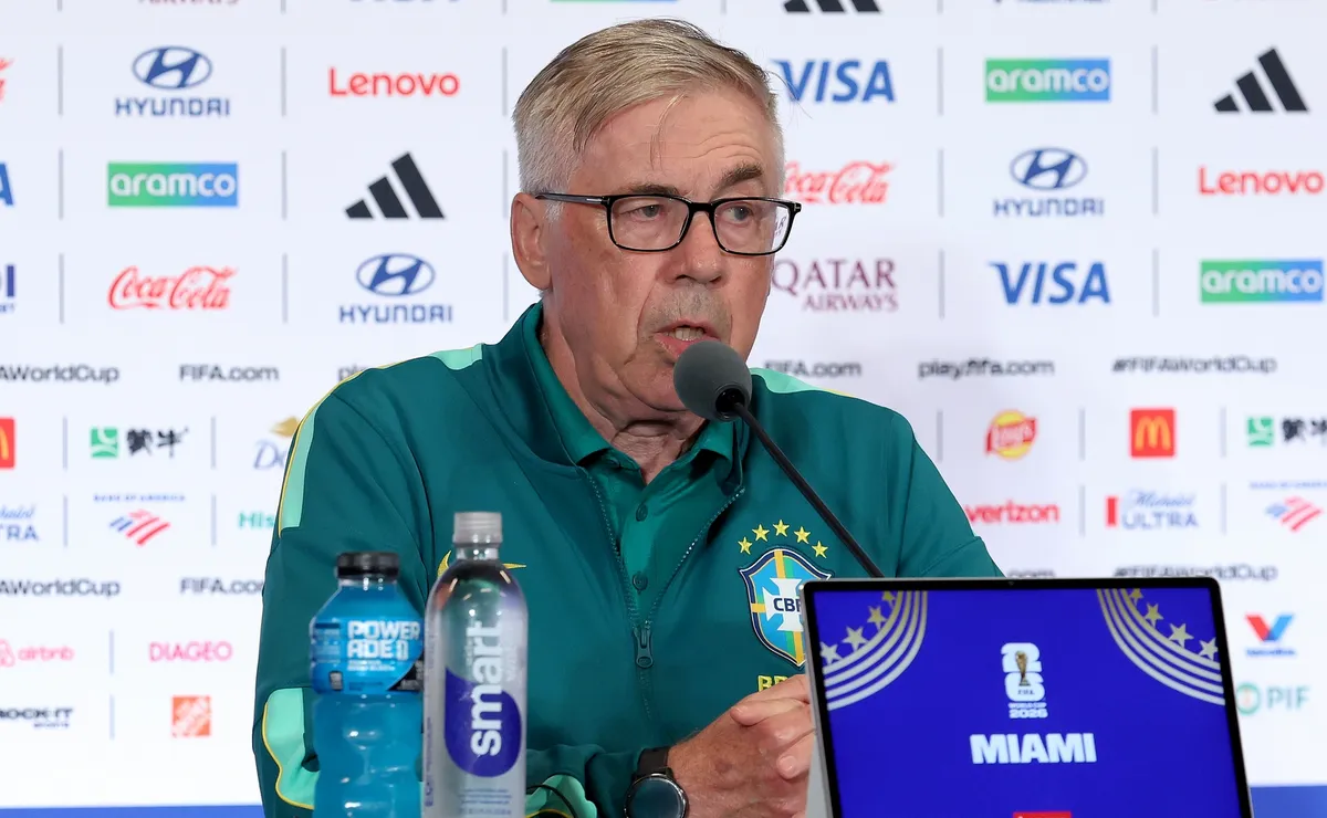 Ancelotti não deve fazer preservações no Brasil contra a Escócia e indica Rayan no lugar de Raphinha