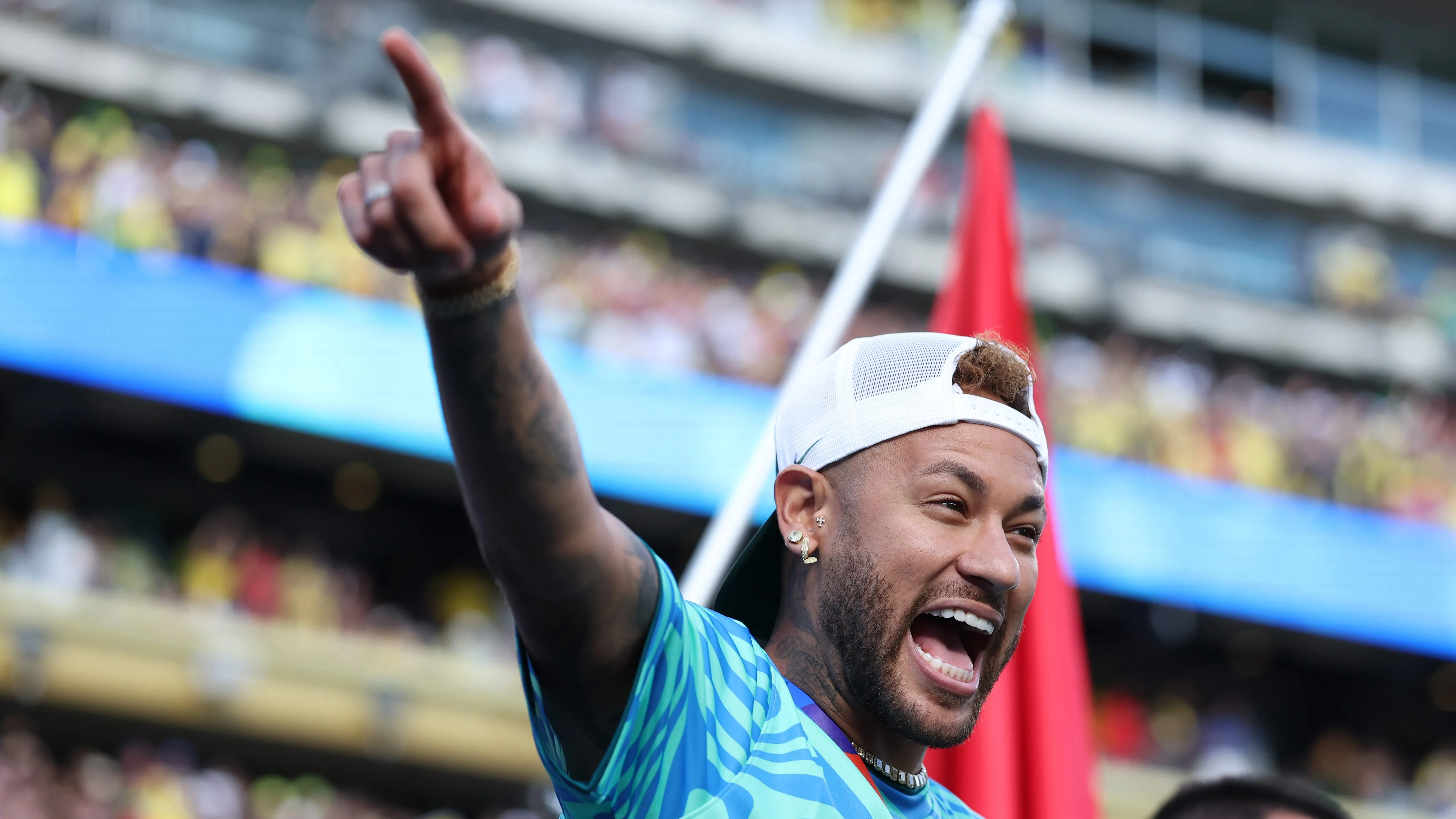 Neymar vai estar em campo contra a Escócia - (Photo by Dan Mullan/Getty Images).