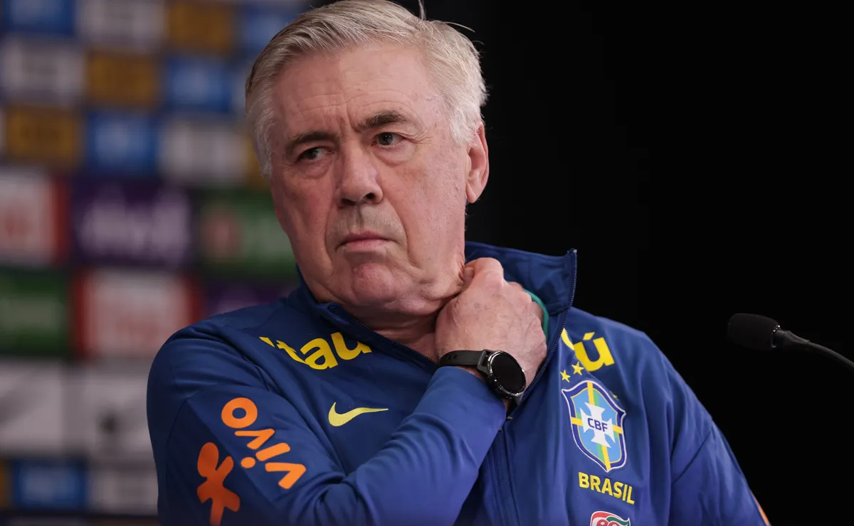 Ancelotti abandona pragmatismo na escalação e imita fórmula da Argentina campeã da Copa de 22