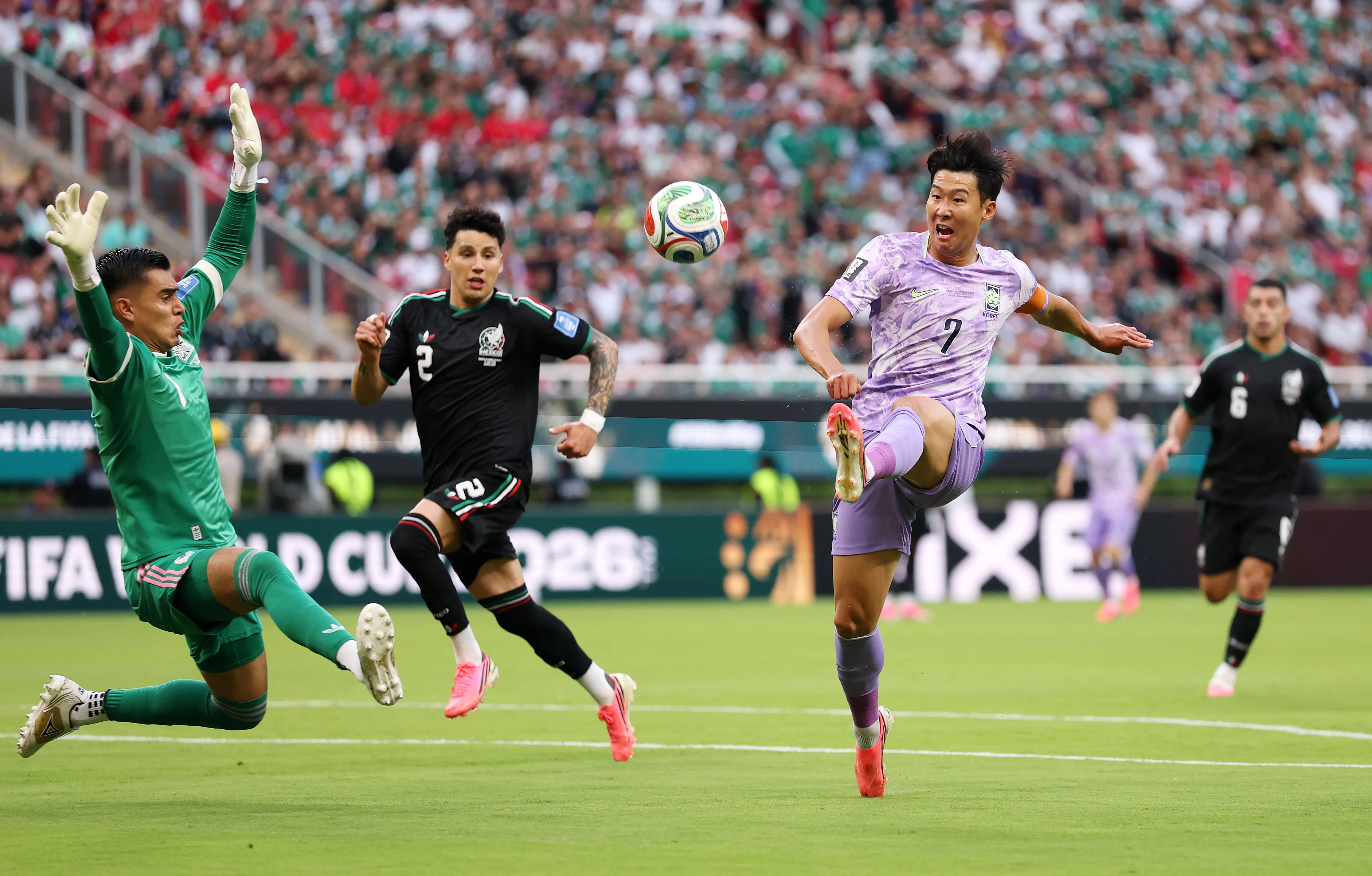 Son Heung-min chega para a decisão como a grande esperança de liderança e criatividade ofensiva da Coreia do Sul – Foto: Luke Hales/Getty Images