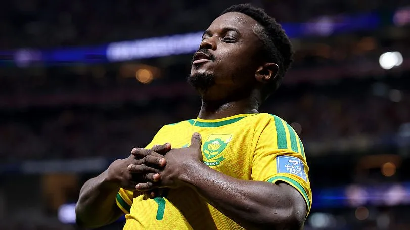 Mokoena, desfalque da África do Sul. Foto: Lars Baron/Getty Images