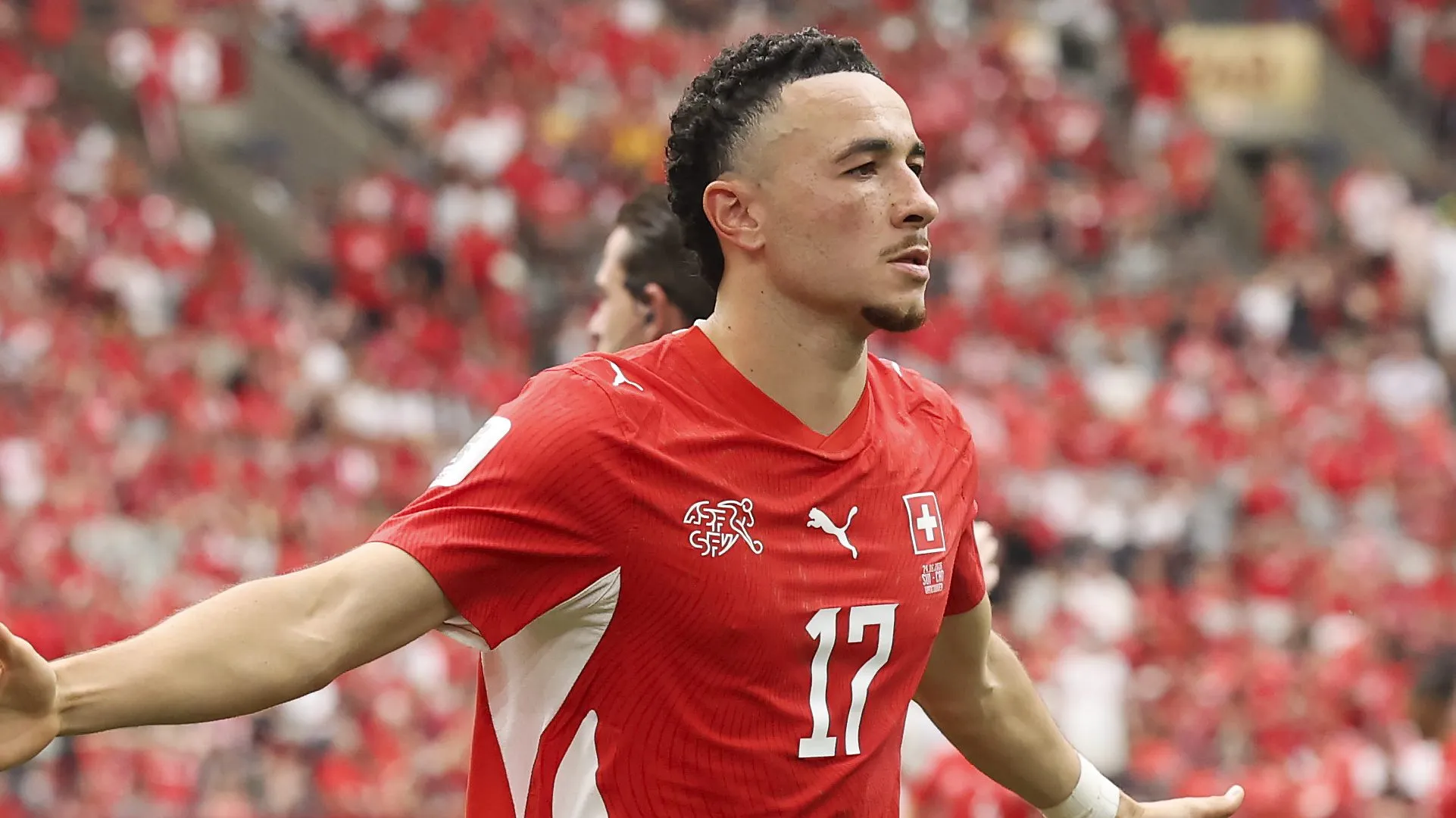Rúben Vargas, atuando pela Suiça. (Foto: Alex Grimm/Getty Images)