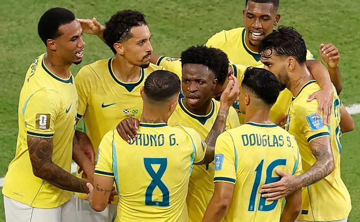 Brasil conhece cenário da próxima fase e aguarda definição de rival no Grupo F da Copa