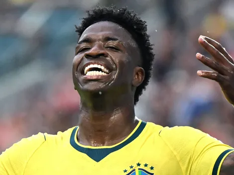 Vinicius Júnior invade 'prateleira' de Messi e Mbappé