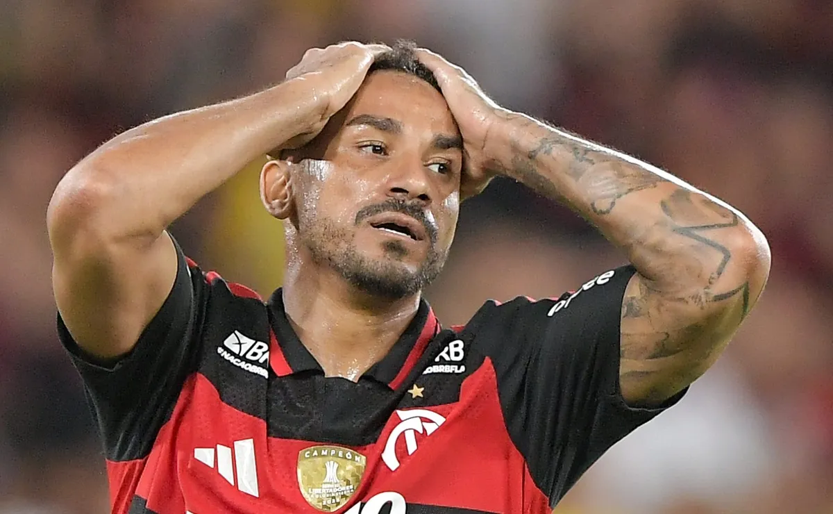 Danilo, da Seleção Brasileira, não descarta sair do Flamengo e voltar ao Porto: “Mando mensagens”