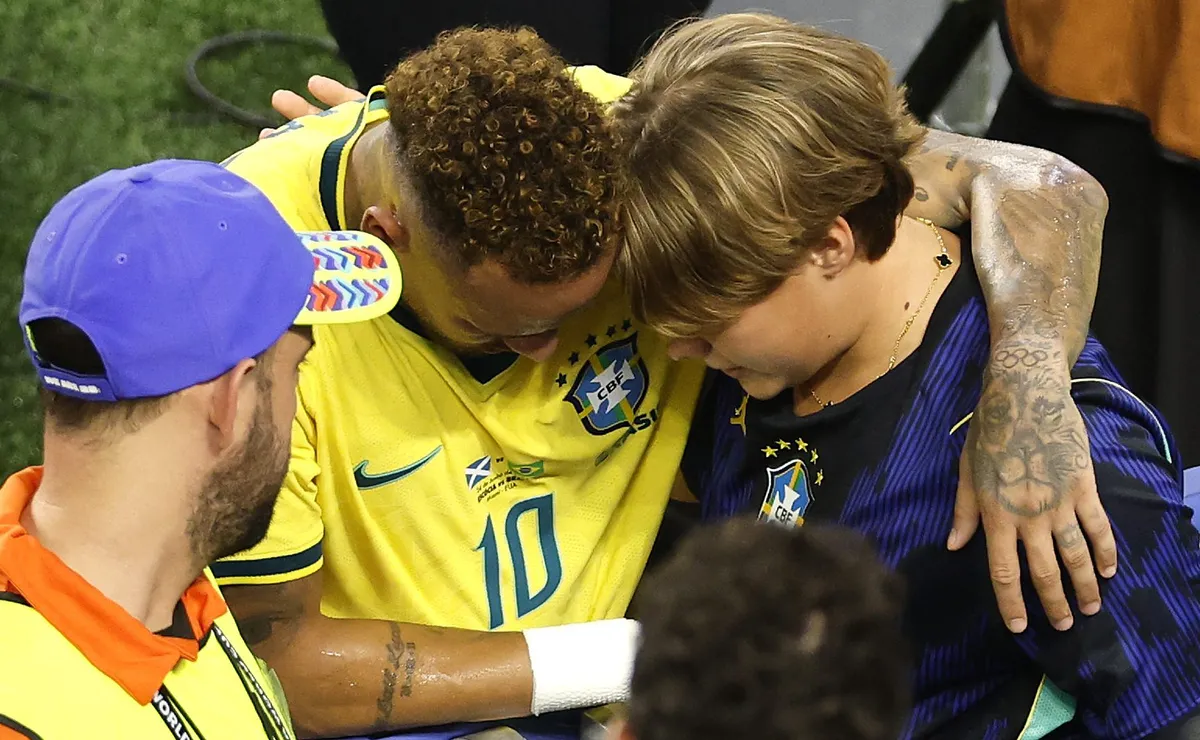 Davi Lucca comemora volta de Neymar na Seleção Brasileira e projeta gol: “Vai sair no próximo jogo”
