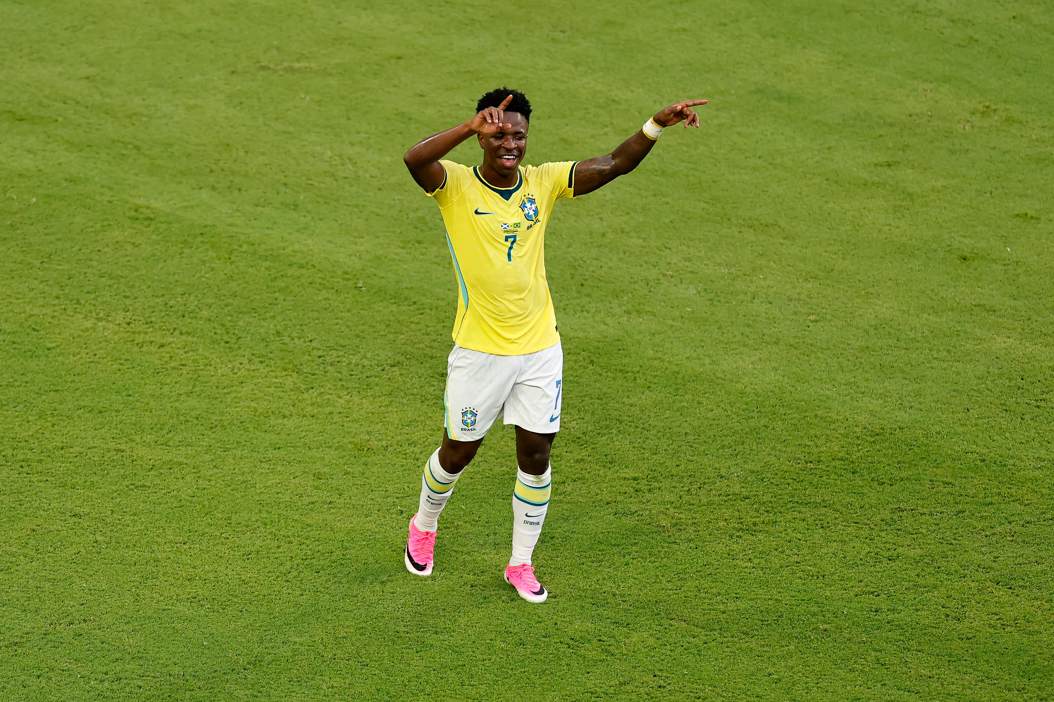 Vini Jr é o artilheiro da Seleção Brasileira. Foto: Michael Reaves/Getty Images