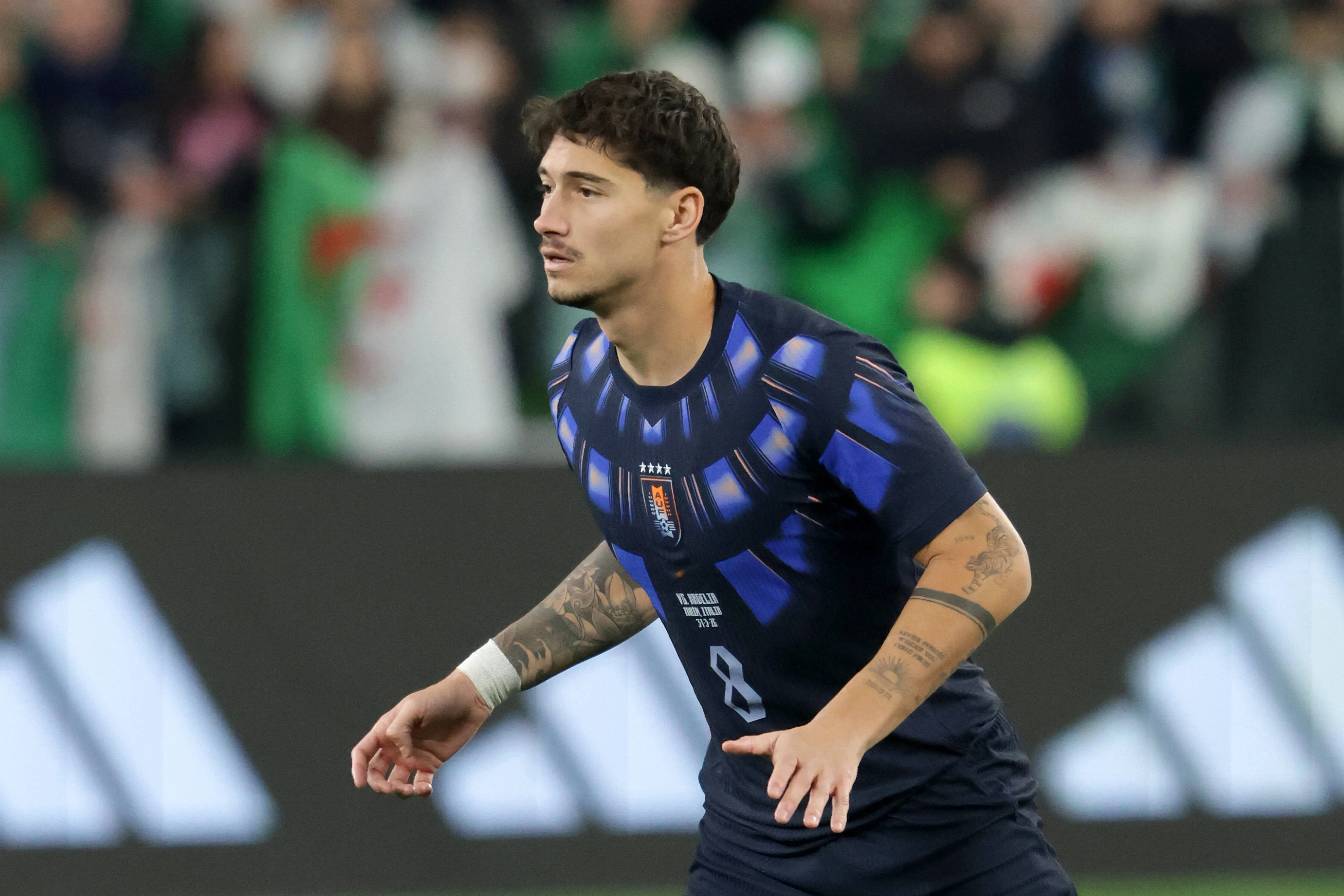 Emi Martínez ainda não entrou pelo Uruguai na Copa, mas permanece valorizado no mercado – Foto: IMAGO / Buzzi