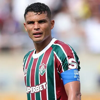 Zubeldía crava plano para Thiago Silva no Fluminense