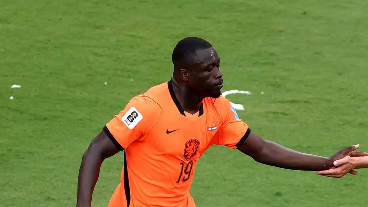 Brobbey comemorando gol marcado na Copa.