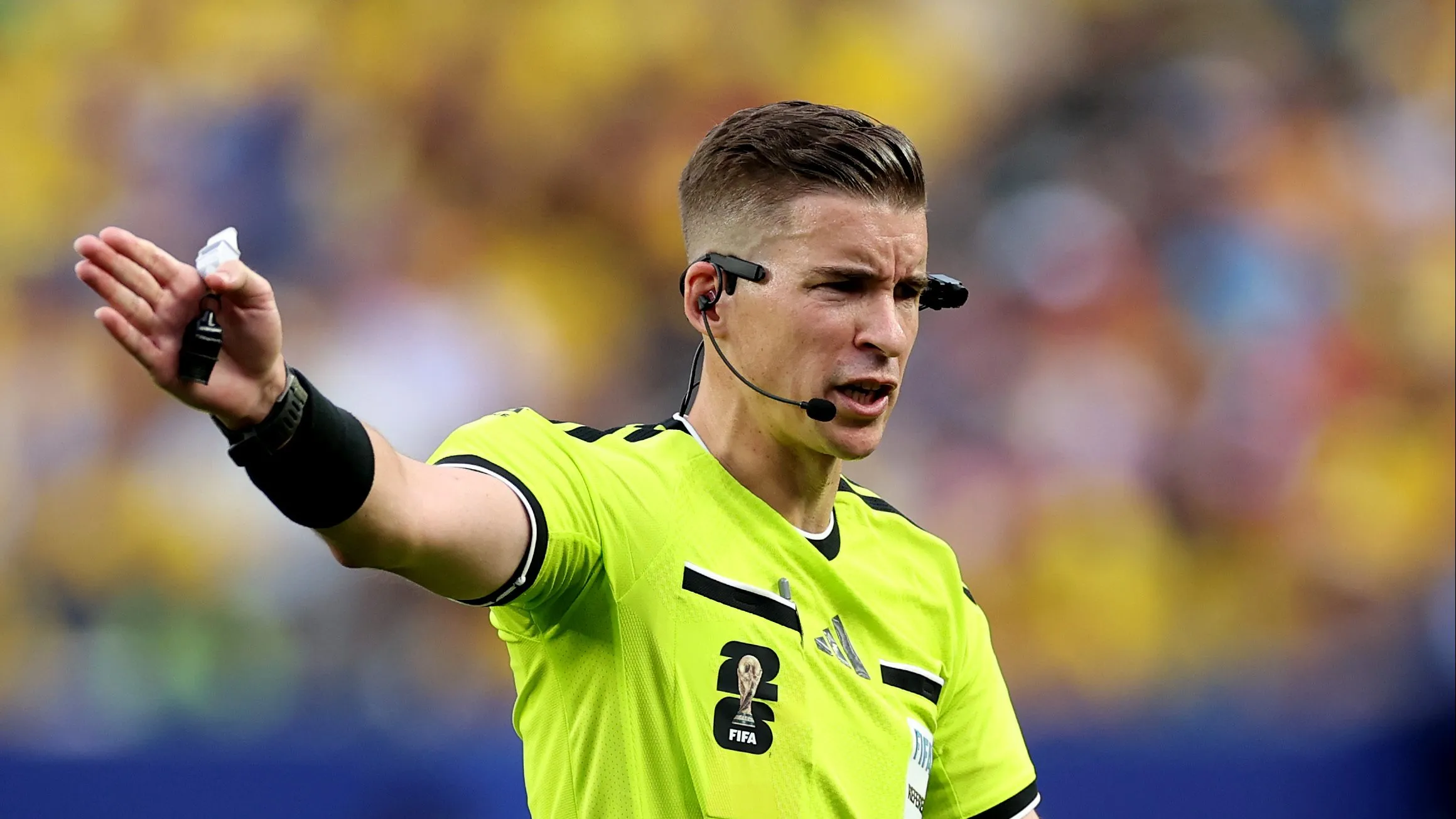 François Letexier será o árbitro da partida - (Photo by Dan Mullan/Getty Images)