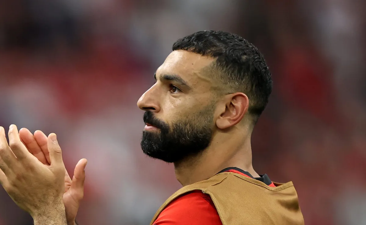 Com Salah entre os titulares, Egito deve mudar a zaga contra o Irã na Copa do Mundo