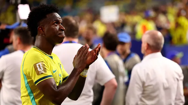 Vini Jr. lidera Brasil, mas ainda persegue Messi e Mbappé em ranking da Fifa; veja comparação - Foto Megan BriggsGetty Images