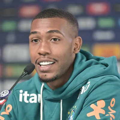 Rayan destaca importância de Diniz para seu momento na Seleção
