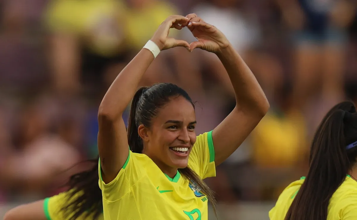 Gabi Nunes publica vídeo com jaqueta do Corinthians durante pausa e movimenta cenário de negociações