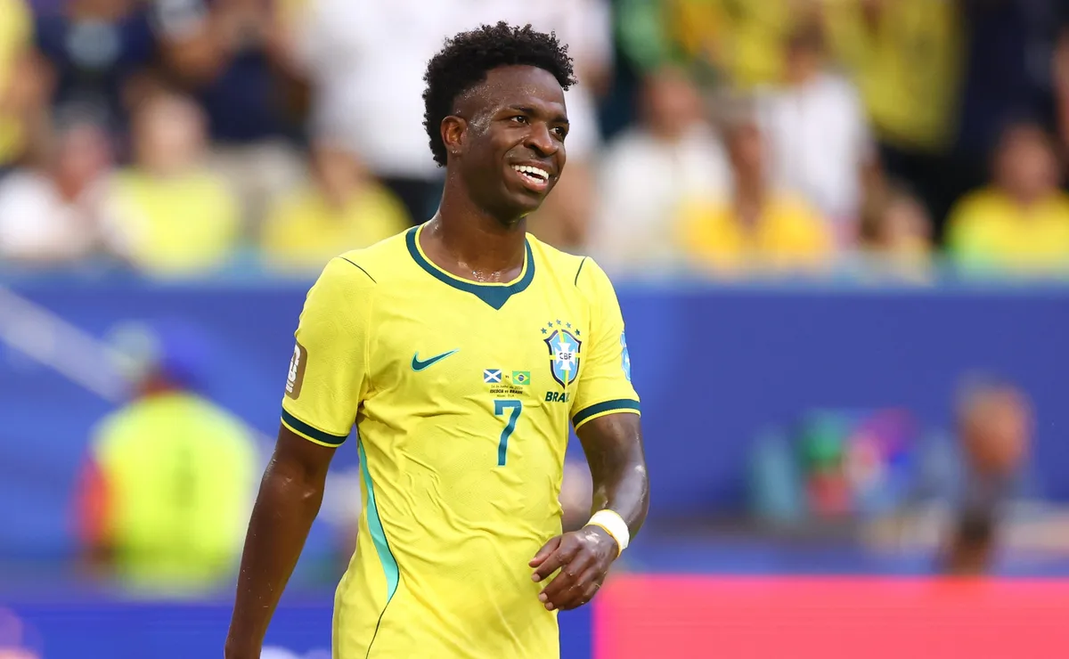 Vinícius Jr está perto de igualar Neymar no número de participações em gols nas Copas