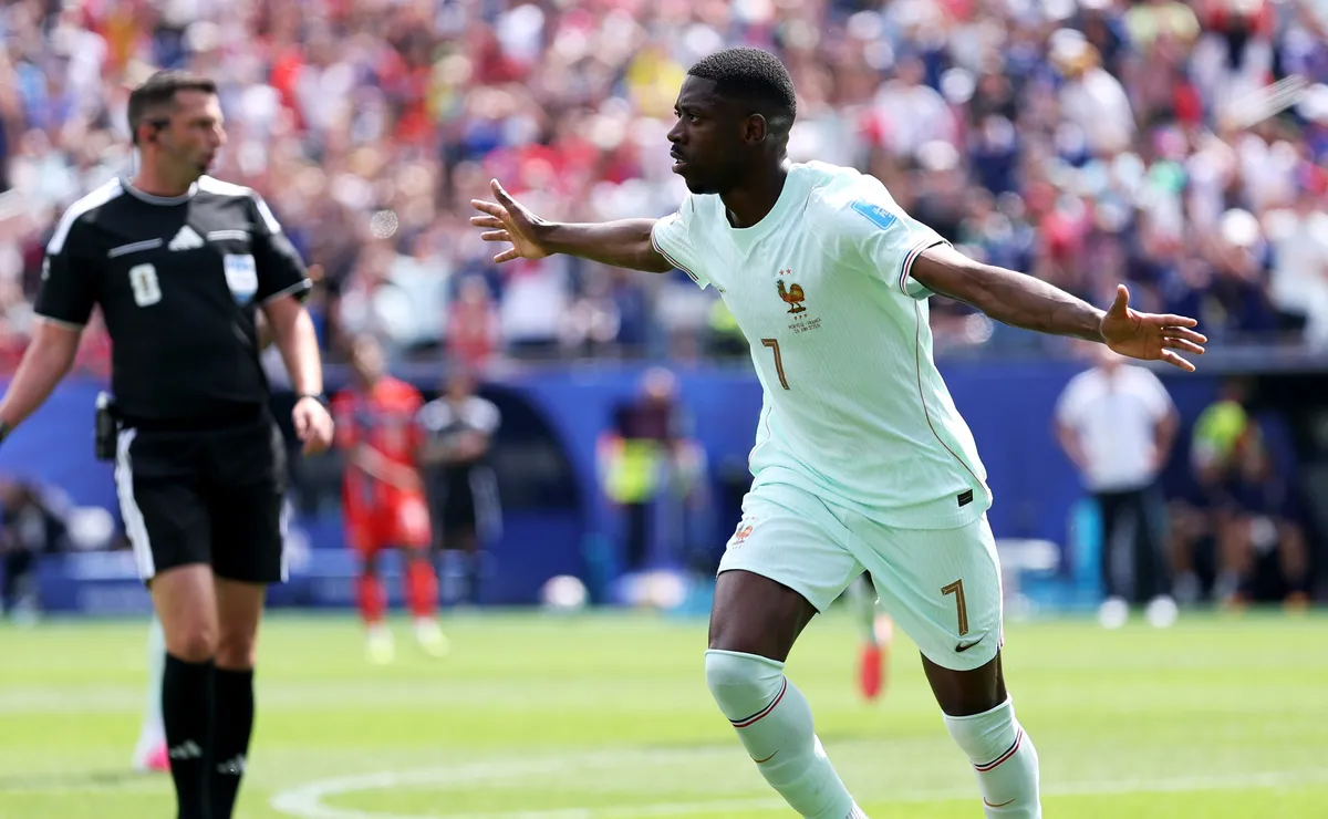 Dembélé se junta a Mbappé e Fontaine em marca história pela Seleção Francesa