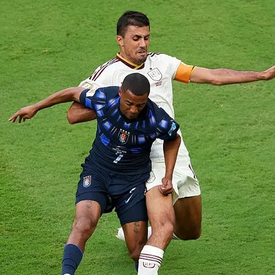 Uruguai perde para Espanha e é eliminado da Copa