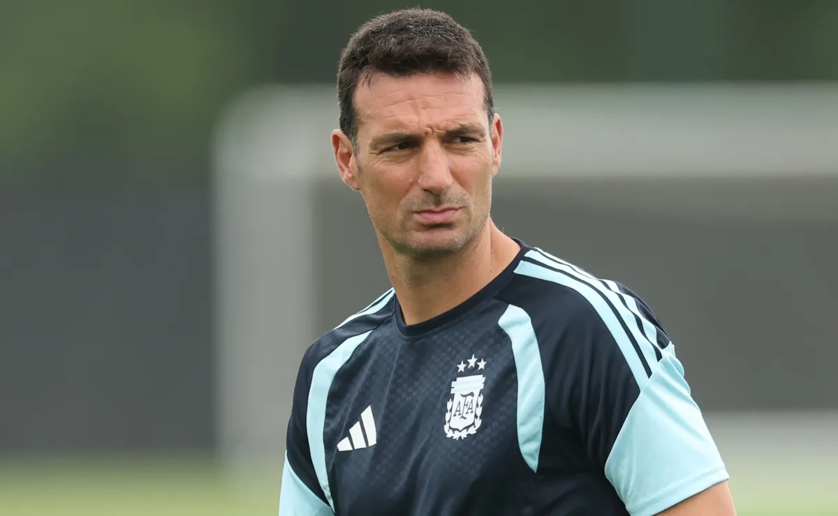 Escalação da Argentina: Scaloni ‘saca’ titulares e indica time reserva contra a Jordânia