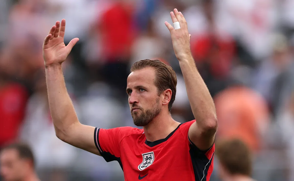 Bellingham aponta Harry Kane como maior jogador da história da Inglaterra após recorde na Copa 2026