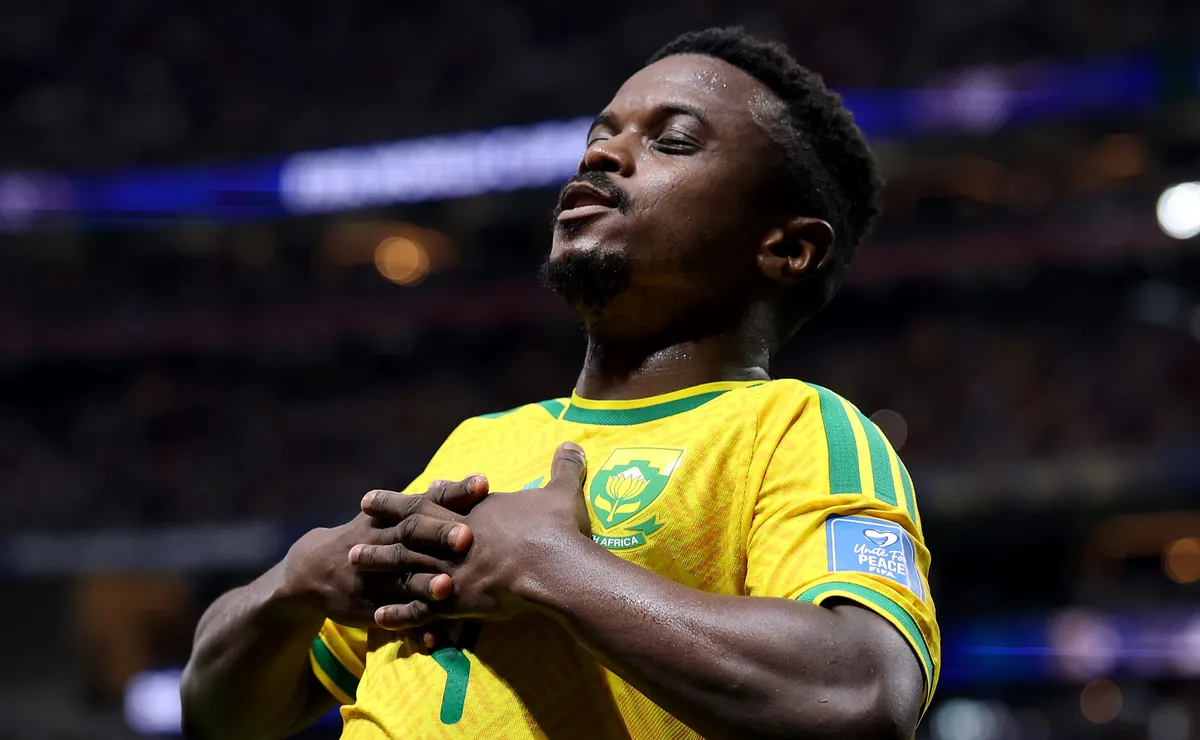 Com volta de Mokoena, Hugo Broos define escalação para África do Sul x Canadá pela Copa 2026