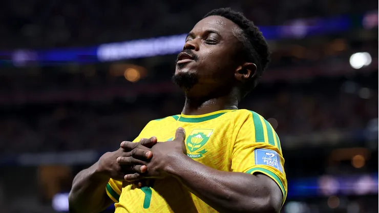 Mokoena durante partida entre Tchéquia x África do Sul