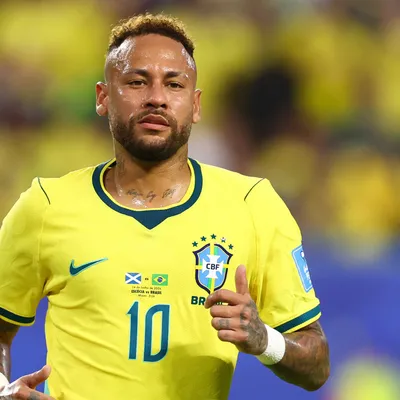 Neymar muda de postura e ganha elogios de Ancelotti na Copa