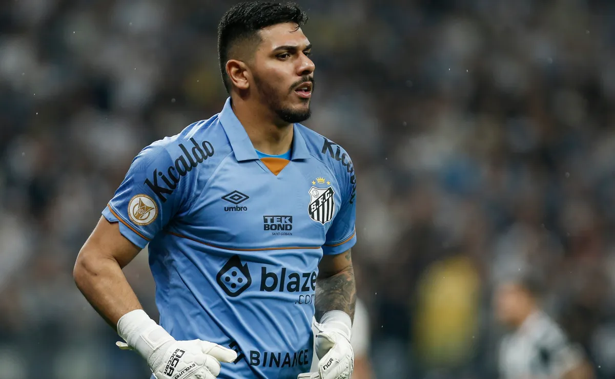 João Paulo não deve ser reintegrado ao Santos e pode ser negociado, afirma jornalista