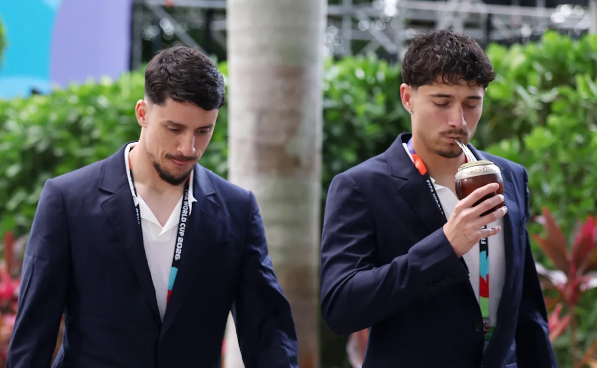 Eliminação do Uruguai define retornos de Piquerez e Emiliano Martínez ao Palmeiras