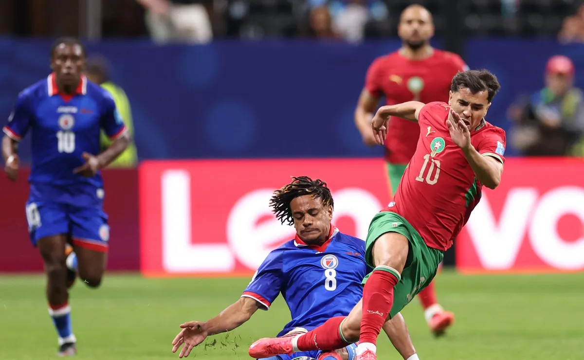 Mohamed Ouahbi, técnico de Marrocos, sai em defesa de Brahim Diaz antes de enfrentar a Holanda