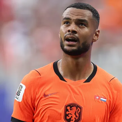Koeman confirma Gakpo em Holanda x Marrocos após perda do filho