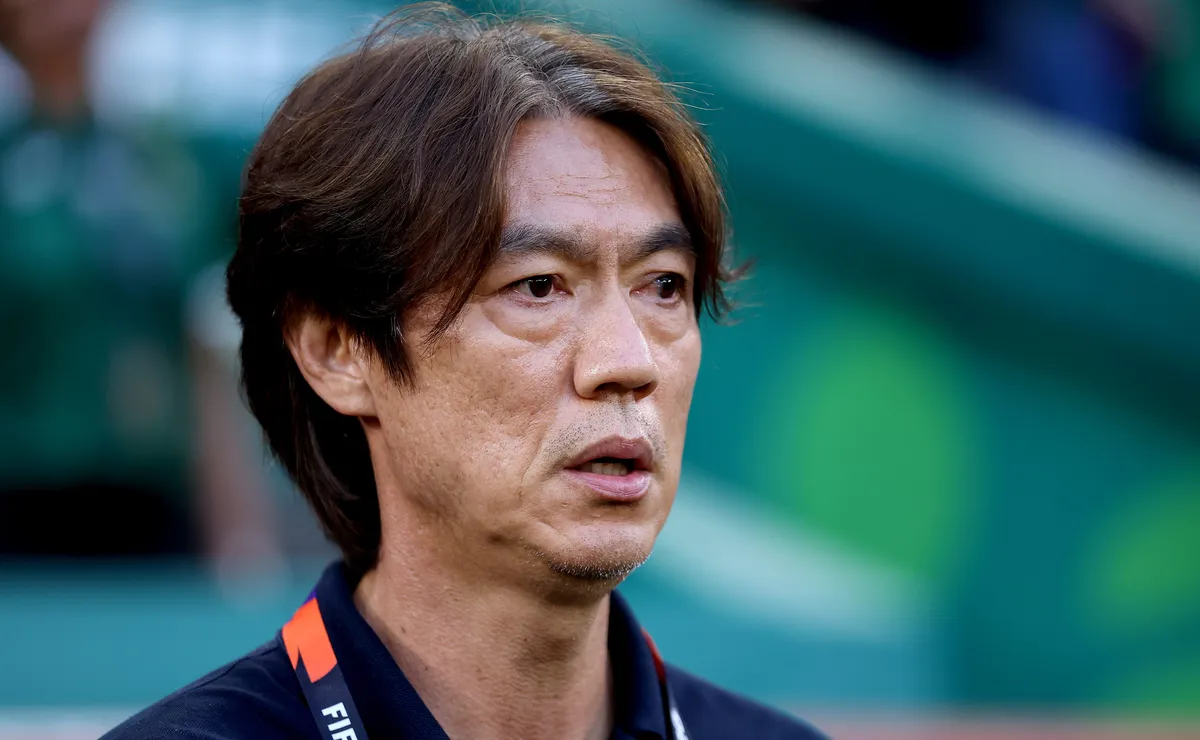 Presidente da Coreia do Sul ataca técnico e o chama de incompetente após eliminação
