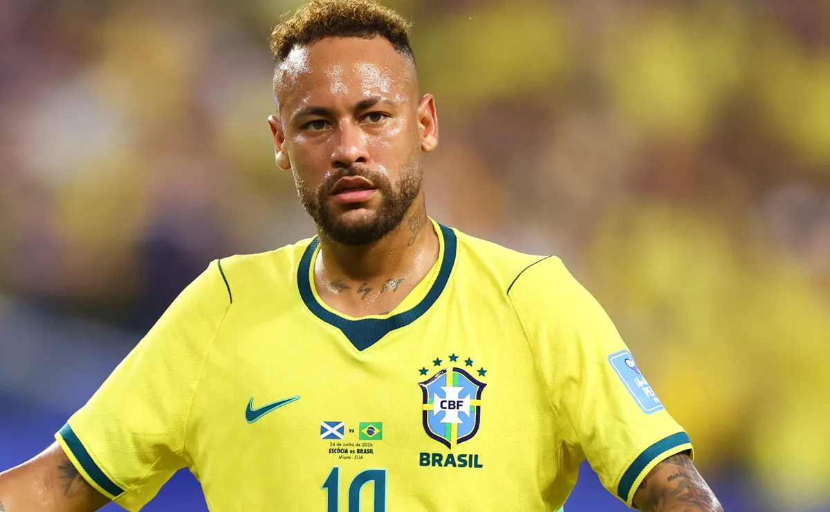 Ancelotti não descarta usar Neymar como falso 9 na Seleção Brasileira: “Pode jogar nessa posição”