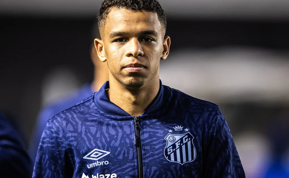 Marcelo Teixeira dá aval e Santos inicia negociações para rescindir contrato de Sandry, revela site