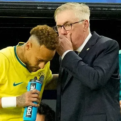 Craque Neto detona Ancelotti e 'cobra' Neymar em campo: "Medíocre"