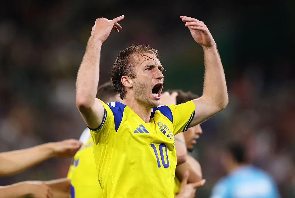 Benjamin Nygren durante a partida do Grupo F da Copa do Mundo entre Suécia e Tunísia. (Photo by Luke Hales/Getty Images)