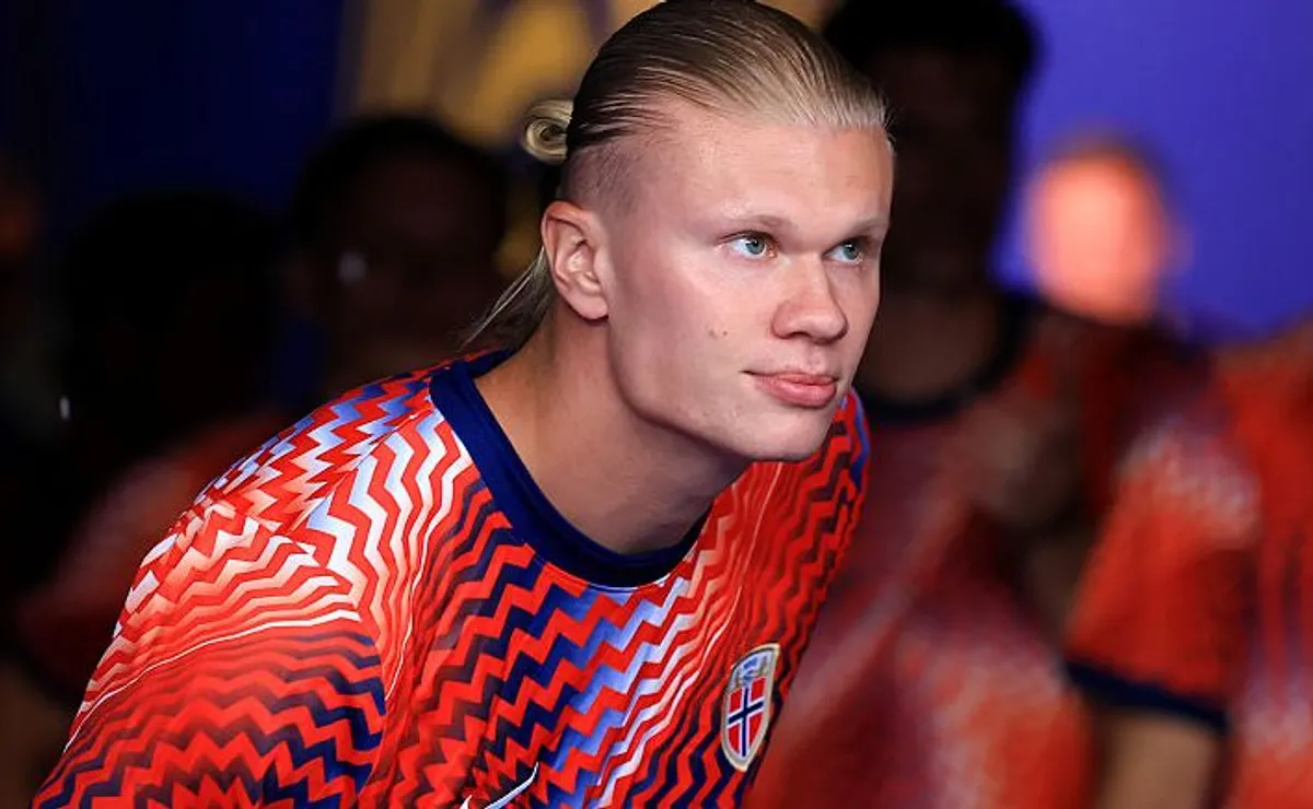 Haaland puxa fila das mudanças na Noruega após críticas polêmicas na Copa do Mundo