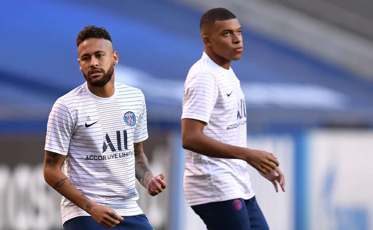 Relembre quando Mbappé admitiu ter xingado Neymar após partida do Paris Saint-Germain